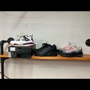 Nike Air Max 90, 95 Jordan 4 bright Crimson w/box Bundle